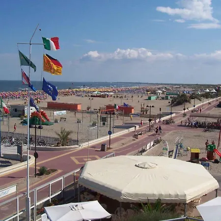Apartment In 25008 Rosolina Mare
