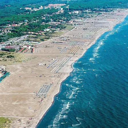 Apartment In 25008 Rosolina Mare